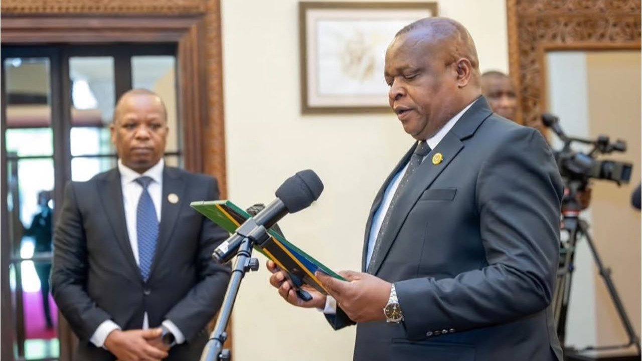 Uapisho wa Katibu wa Tume ya Utumishi wa Umma